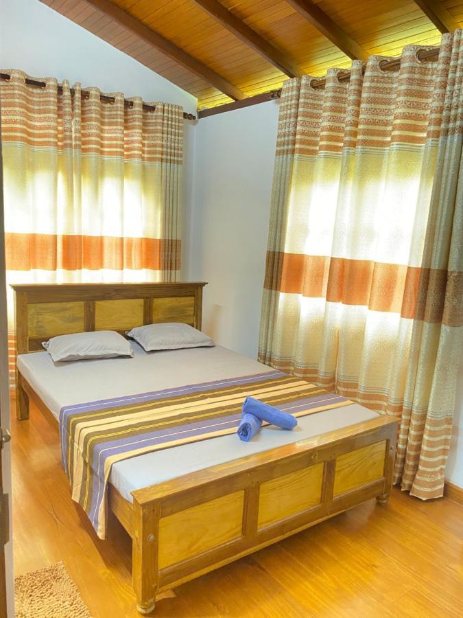 Happy Feet Diyaluma Bed and Breakfast Koslanda Buitenkant foto